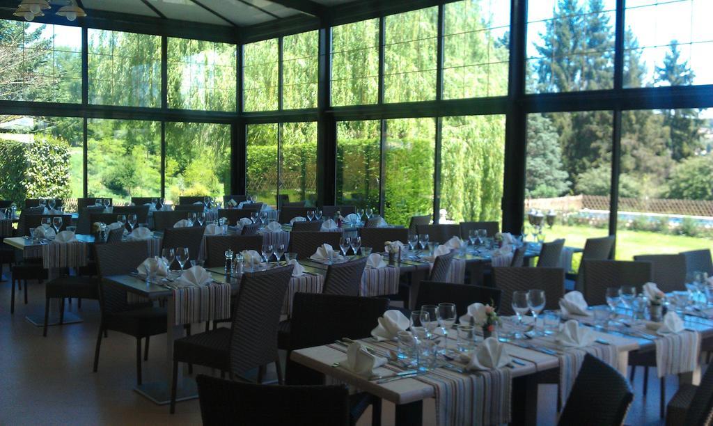 Hotel Restaurant La Verperie ซาร์ลา-ลา-กาเนดา ภายนอก รูปภาพ